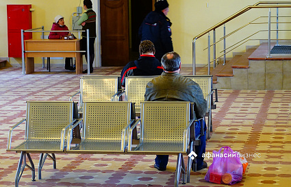 В Твери будут судить опытного карманника за кражу на ж/д вокзале  - новости Афанасий