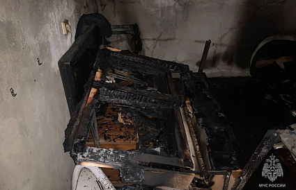 Пожарные спасли курильщика из горящей квартиры в Твери - новости Афанасий