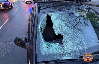 49-летняя женщина попала под колеса автомобиля в Твери - новости Афанасий