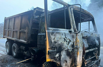 В Ржевском округе сгорел грузовик со щебнем  - новости Афанасий