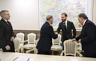 Виталий Королев поставил задачи по развитию Верхневолжья руководителям Совета муниципальных образований   18 ноября временно исполняющий обязанности Губернатора Тверской области Виталий Королев провёл встречу с руководством Ассоциации «Совет муниципальных - новости Афанасий