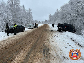 В Нелидовском районе Nissan выехал на встречку, где устроил ДТП - новости Афанасий