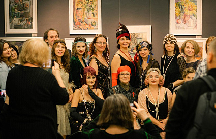 От флэпперс до комиссарш: в Твери с аншлагом проходят модные ретро-показы - новости Афанасий