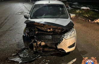 Молодой водитель попал в ДТП, объезжая припаркованные автомобили в Нелидово - новости Афанасий