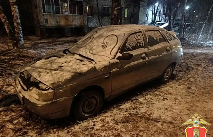 В Твери автоугонщик бросил безнадежный ВАЗ, ограничившись аккумуляторами - новости Афанасий