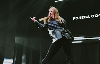 «Жизнь одна, и надо делать всё, пока мы здесь». История танцующего тренера