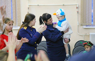 Следователи СК устроили праздник для воспитанников интерната в Торжке - новости Афанасий