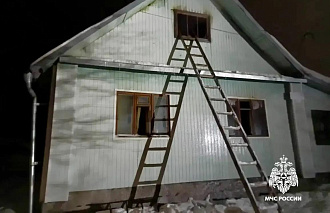 Из-за неисправной печи в Тверской области едва не сгорел дом - новости Афанасий