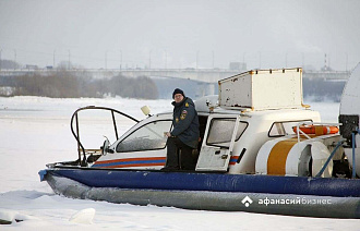 Два человека провалились под лед на снегоходе в Тверской области - новости Афанасий