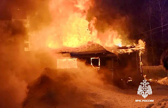 Для ликвидации ночного пожара под Конаково проложили 300 метров магистрали - новости Афанасий