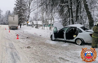 В ДТП с фурой под Торжком погибла молодая женщина - новости Афанасий