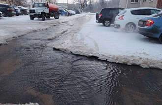 Улицу в Удомле затопило водой - новости Афанасий