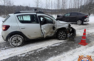 На «Золотом кольце» под Тверью машину занесло на встречку - новости Афанасий