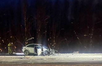  На М10 в Тверской области машину вынесло навстречу большегрузу - новости Афанасий