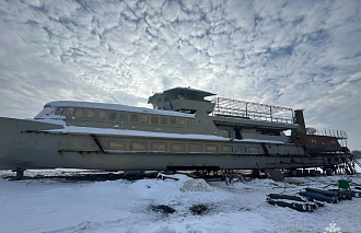 В Твери загорелся прогулочный теплоход  - новости Афанасий