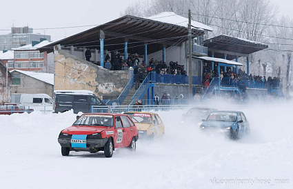 На ипподроме в Твери пройдет чемпионат по зимним трековым автогонкам - новости Афанасий