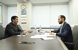 Разработка стратегии развития спорта, внедрение цифровых решений, реализация социальных проектов: врио Губернатора Виталий Королев определил направления партнерства региона и Сбера - новости Афанасий