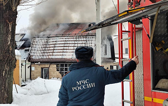 В Твери отделения трех частей ликвидируют пожар на Пролетарке - новости Афанасий