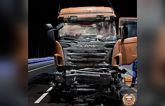 На М11 под Тверью столкнулись две фуры - новости Афанасий