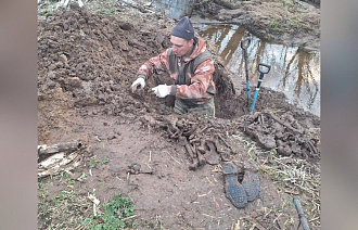 В Ржевском районе местный мальчик случайно нашел останки красноармейцев - новости Афанасий