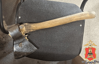 Житель Оленино пошел на разговор к соседу с топором - новости Афанасий