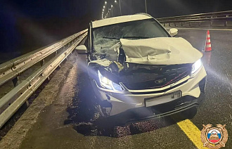 На М11 в Тверской области столкнулись легковушка и грузовик - новости Афанасий