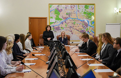 Посты в администрации Твери заняли школьники - новости Афанасий