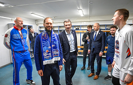 Виталий Королев по итогам «Финала четырех» поручил усилить поддержку спортивных команд в регионе - новости Афанасий