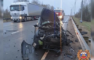 В Ржевском районе при столкновении с большегрузом погиб водитель легковушки - новости Афанасий