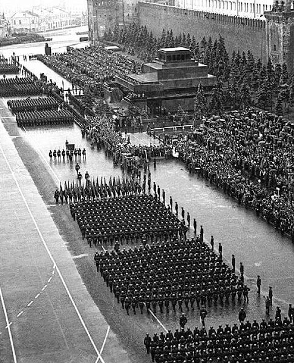 Тверские участники Парада Победы