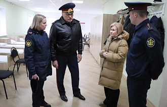 Дарья Донцова посмотрела, как живут осужденные в Тверской области - новости Афанасий