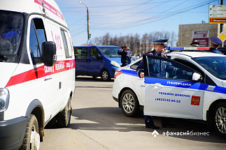 В Твери дорожные разборки закончились дракой и судом - новости Афанасий