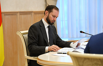 Виталий Королев поставил задачу согласовывать работу ЖКХ и дорожников - новости Афанасий