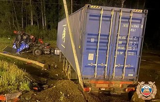 На М10 в Тверской области столкнулись два грузовика - новости Афанасий