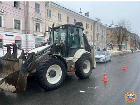 В Твери осужден водитель экскаватора, сбивший насмерть пенсионерку - новости Афанасий