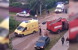 В Вышнем Волочке водитель сбил подростков на мотоцикле - новости Афанасий