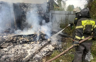 В деревне под Тверью сгорела хозпостройка - новости Афанасий