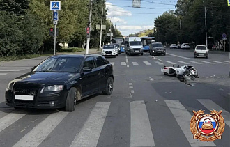 В Твери на улице Горького автомобиль столкнулся с мотоциклом - новости Афанасий
