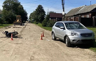 Мотоцикл и легковушка столкнулись в Кимрах Тверской области - новости Афанасий