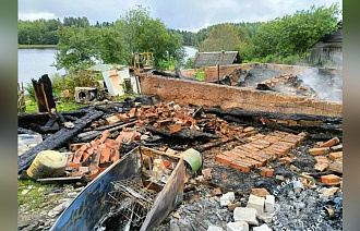 Ночью на пожаре в Пеновском районе погибли два человека - новости Афанасий