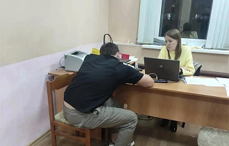 Задержан водитель, устроивший шоу с автоматом в Вышнем Волочке Тверской области - новости Афанасий