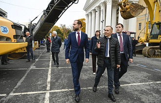 Виталий Королев сообщил о перевыполнении плана ремонта дорог в Тверской области - новости Афанасий