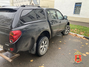 Житель Ржевского района отомстил водителю, избив его автомобиль - новости Афанасий