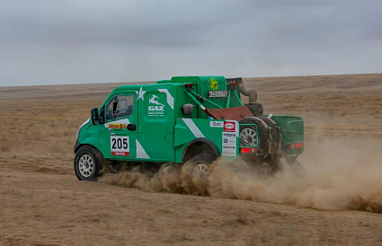 Тверской автогонщик завоевал золото на чемпионате в Калмыкии - новости Афанасий