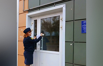 В Конаково судебные приставы опечатали двери хостела - новости Афанасий