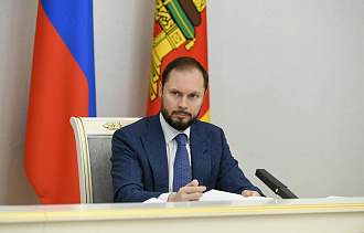 Губернатор Виталий Королев расширил программу «Земский учитель» - новости Афанасий